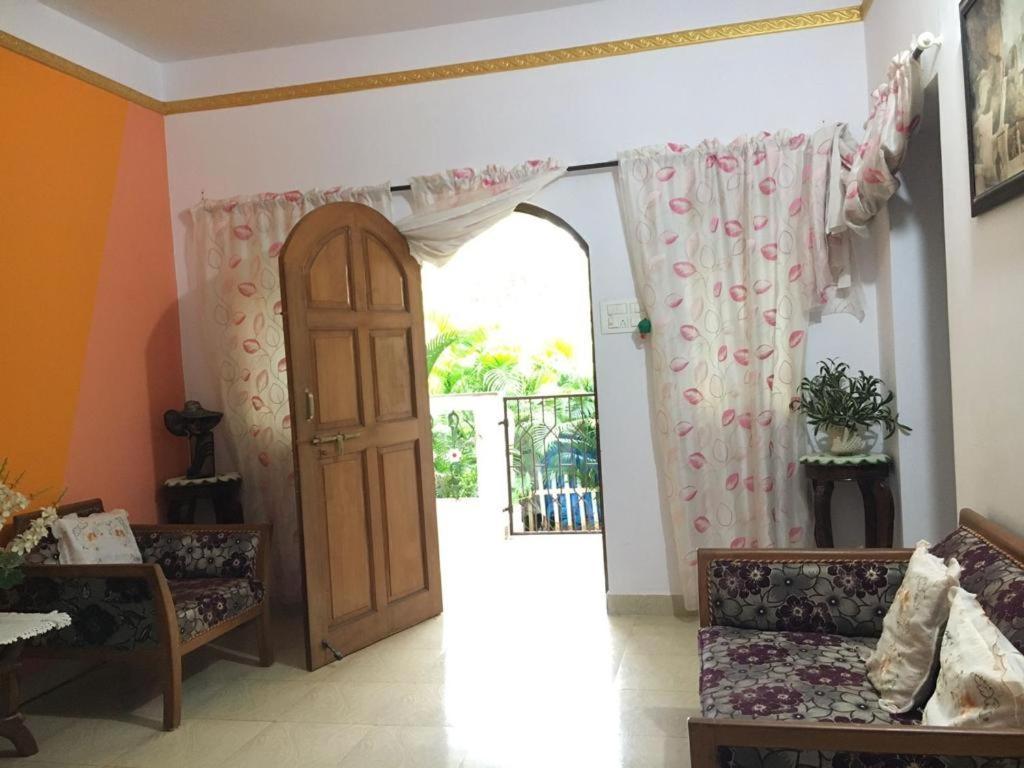 Maria Guest House Bardez Екстериор снимка